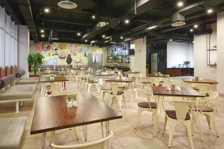 HI Hotel Senen