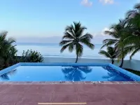 Welcome to Coconut Cay *As Seen on HGTV - pantai