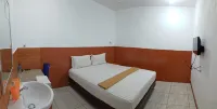 Gwen Inn