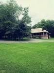 Log Cabin in Farm Country Setting - 2-Sterne