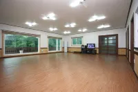 Yeoju Zelkova Pension