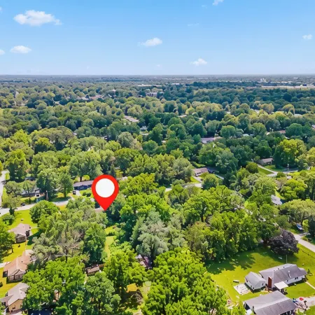 Cozy&Quiet Modern Retreat Near Hwy 65 & Cherry St
