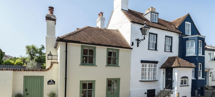 Quaint 18th Century Fishermans Cottage in Lymington Hotele w: Lymington