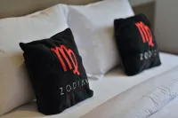 Zodiak Sutami by KAGUM Hotels - parking