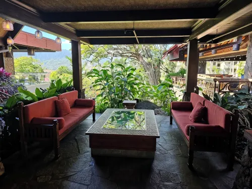 Hanalei Bay Resort 1 Bed/1Bath Condo, Award Winning Pool, 5 Minutes to the Beach - Wifi