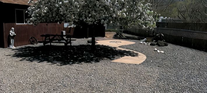 Welcome to wine country Colorado, relax @ the Palisade Chalet on your next trip. Hotels in Mesa County