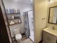 Charming 1-bedroom house in brilliant Thorp with WiFi, AC