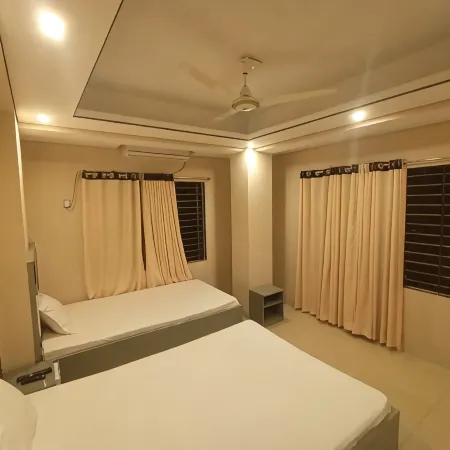 Hotel Grand Usman