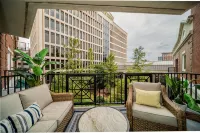 Luxe 2BR/2BA Condo 1 Block from Main St w/ Balcony - Condos
