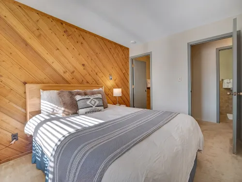 Perfect location in heart of Breck, base of peak 9, walking distance to Main St - 2-Sterne