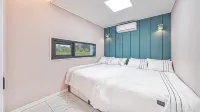 Pohang Vivaldine Pool Villa - مبيت وإفطار