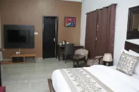 Grace Garden Hotel - Homestays