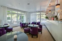 Hôtel Catalpa - Bãi đậu xe