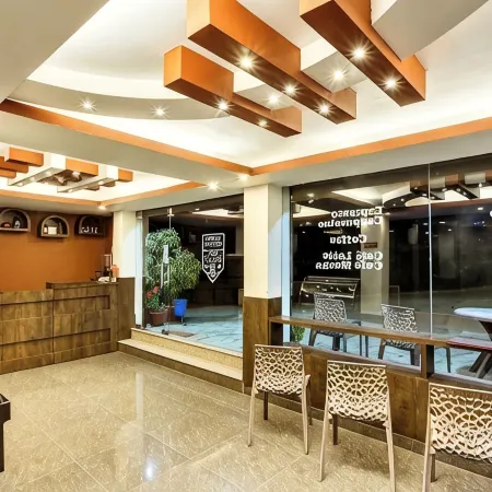 Ratna Giri Resort