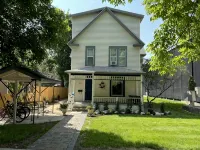 Charming 1Br Near UM & Downtown-Mid-Term Stays Welcome - Apartments
