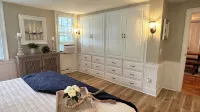 Beautiful renovated Farmhouse on Seneca Lake. Finger Lake Wine Trail. - 4 tähden