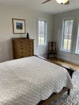 Sleeps 6, custom, gorgeous home on 180 acres, amazing views of Old Rag Mountain - 4 tähden