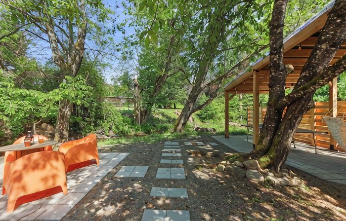 Casa Maria- cute creekside 2bed/1bath