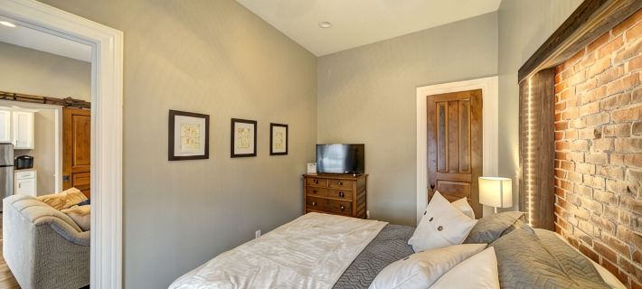 Historic Downtown Hawley Loft Hoteles en Condado de Wayne