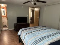 Charming 4 Bedroom House in Pleasant Seagrove - Wifi