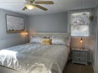 Downtown Brevard Hideaway Steps from Main St Restaurants-Dog Friendly, Fenced - Wifi