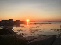 A second floor apartment with en-suite near UNE, Southern Maine beach’s. - Apartments