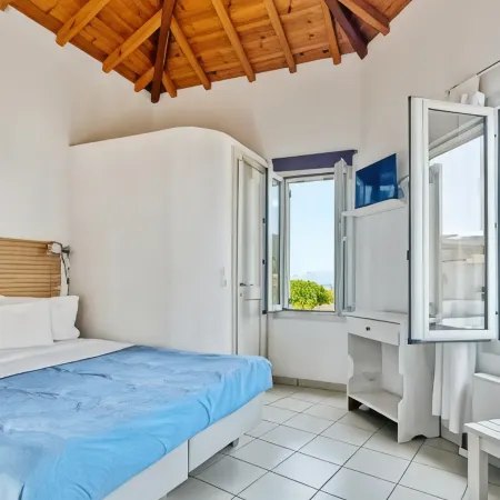 Thea Home Hotel by Booking Kottas