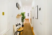 Twin Room with AC   Shared Bathroom | Saldanha - Wi-Fi