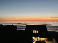 Cloud Nine - A Charming Ocean View Home with Hot Tub & Fire Pit in Belle Beach! - Wifi