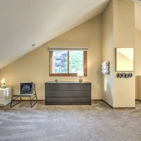 Mtn Creek Resort Condo - Mountain Bike, Hike, Golf, Swim, Legoland, NYC 1 Hour