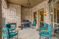 Family Resort with Pool, Spa, Theater, Game Room on Golf Course! - balcony