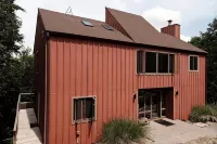 Spacious Forest Retreat - Firepit & Pool Table - 4-Star