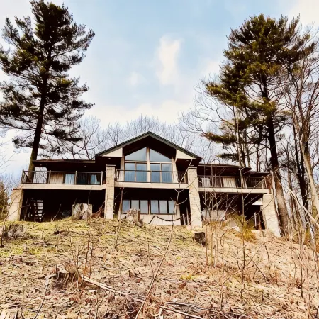 Quality, Modern Home with Lake Superior & Madeline Island Views & Sauna