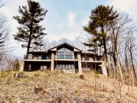 Quality, Modern Home with Lake Superior & Madeline Island Views & Sauna - WiFi