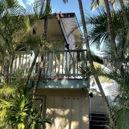 Napili Bay Perfection #201, Top Floor, Corner Unit, On The Beach! Specials!