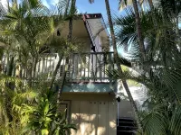 Napili Bay Perfection #201, Top Floor, Corner Unit, On The Beach!  Specials! - ビーチサイド