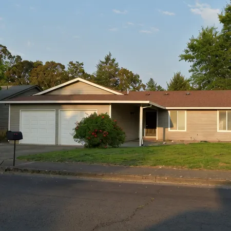 Single-Level, Fenced Backyard, & Quiet Neighborhood