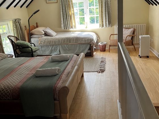 Victorian Stable House with attractive vaulted ceiling , Southdowns.
