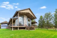 Hygge Lakehouse is your IP Reservoir paradise!  Just 30 miles from Yellowstone! - 4-Star