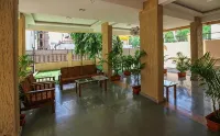 Magnus Calypso Suites Viman Nagar - Bed and Breakfasts