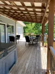 Lakehouse Hot tub & pool near Ark Encounter - Pools