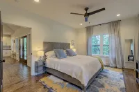 Modern Cottage on Lake Chatuge • N Georgia Lakefront w/Private Dock • Sleeps 8 - 4-Star