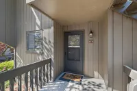 Lakefront Pinehurst Condo 2BD/2BA - piscina