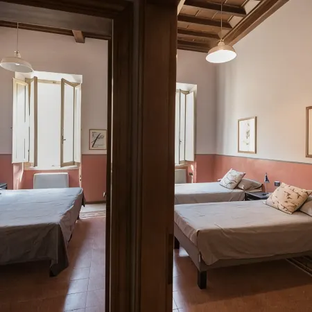 CAMBIONI ROOMS DOWNTOWN APARTMENT cin.IT00005C2SW6NAP8