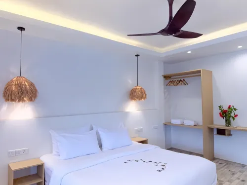 Briz Thoddoo Maldives - Guest houses
