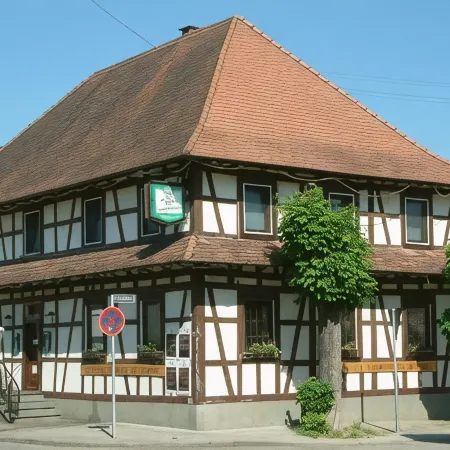 Landgasthaus Kreuz Beim Tom