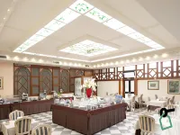 Hotiday Brindisi Garibaldi - بار