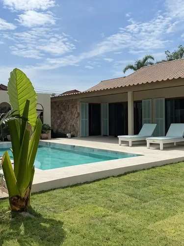 รูปภาพของTropical Garden Stylish Resort-Style Private Pool Villa