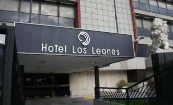 Hotel Los Leones