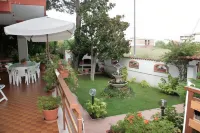B&B Domus Gratiae Hotel in zona Upim